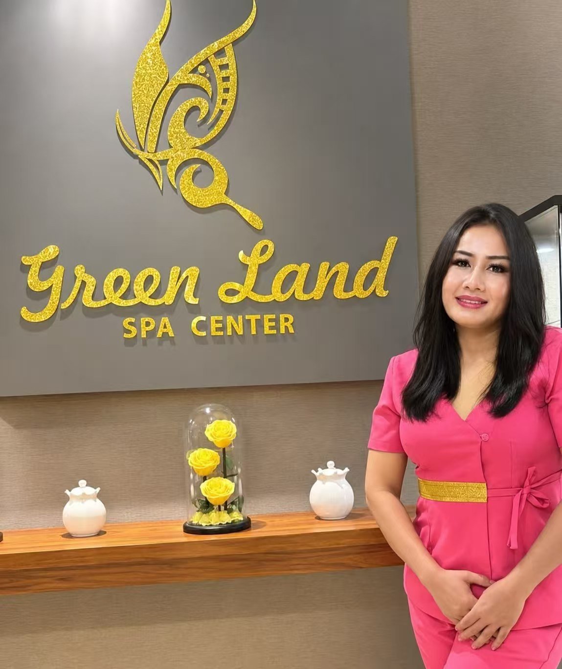 Green land Spa team member